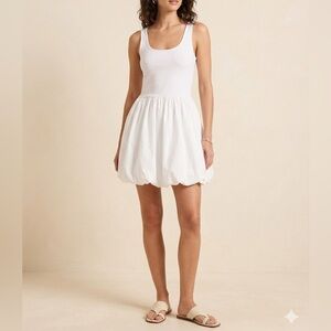 NWT Express white bubble hem mini dress Sz XS